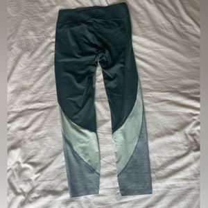 Outdoor Voices workout leggings - medium